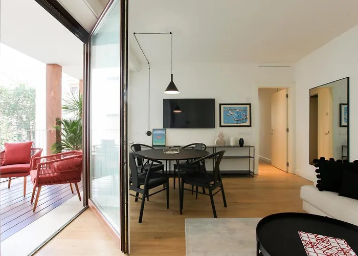 Fresh And Elegant Pta Venezia District Apartment Mailand