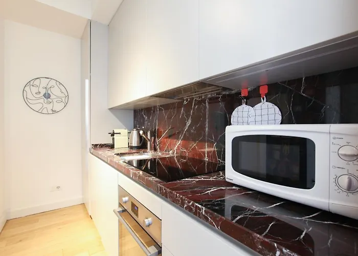 Fresh And Elegant Pta Venezia District Apartment *