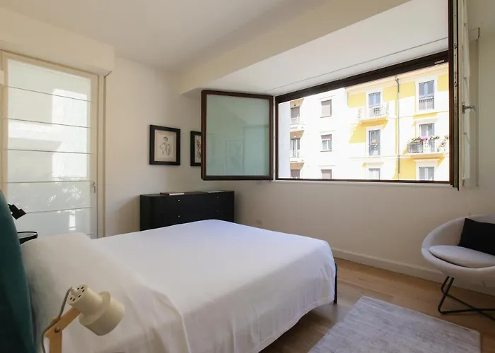 Fresh And Elegant Pta Venezia District Apartment Mailand
