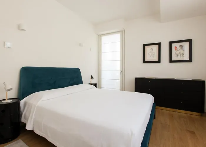 Fresh And Elegant Pta Venezia District *
